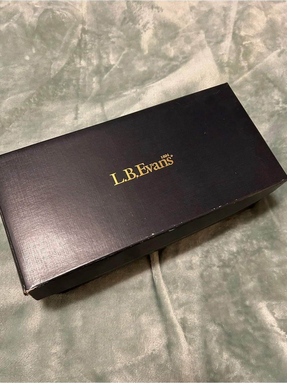 L.B. Evans Men's Chestnut Brown Leather Slip-On Loafers Slippers NIB Size 14